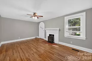 1829 3rd St NE, Hickory, NC 28601 - Photo 9