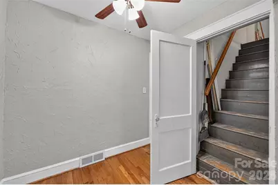 1829 3rd Street NE, Hickory, NC 28601 - Photo 31