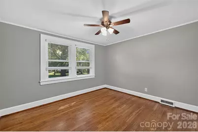1829 3rd Street NE, Hickory, NC 28601 - Photo 13