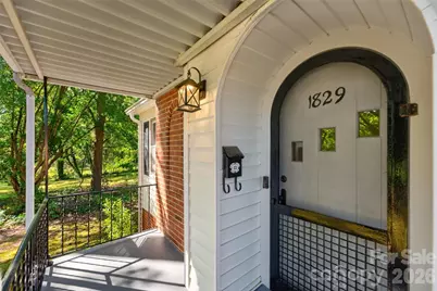 1829 3rd Street NE, Hickory, NC 28601 - Photo 3