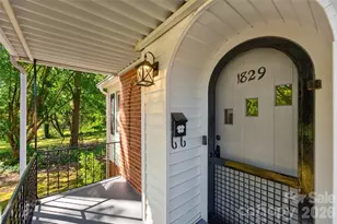 1829 3rd St NE, Hickory, NC 28601 - Photo 3