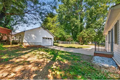 1829 3rd Street NE, Hickory, NC 28601 - Photo 45