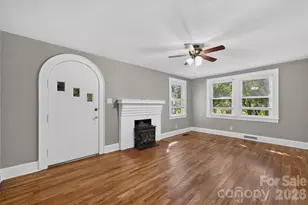 1829 3rd St NE, Hickory, NC 28601 - Photo 7