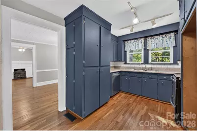 1829 3rd Street NE, Hickory, NC 28601 - Photo 21