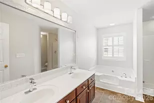 11930 Royal Castle Ct, Charlotte, NC 28277 - Photo 25