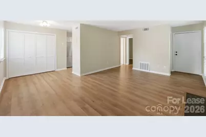 6132 Heath Ridge Court, Charlotte, NC 28210 - Photo 7