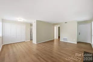 6132 Heath Ridge Ct, Charlotte, NC 28210 - Photo 7
