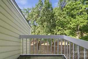 6132 Heath Ridge Ct, Charlotte, NC 28210 - Photo 17