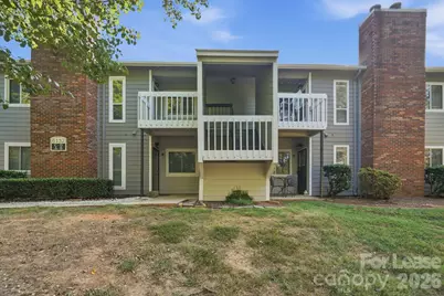 6132 Heath Ridge Court, Charlotte, NC 28210 - Photo 1