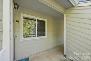 6132 Heath Ridge Ct, Charlotte, NC 28210 - Photo 19