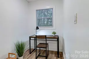 36 Collins Mountain Dr, Asheville, NC 28804 - Photo 7