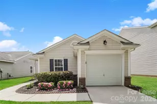 3626 Charterhall Ln, Charlotte, NC 28215 - Photo 3