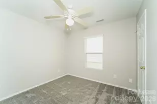 3626 Charterhall Ln, Charlotte, NC 28215 - Photo 9