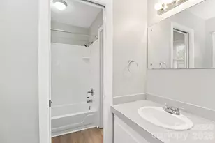 221 Tanglewood Dr, Kannapolis, NC 28081 - Photo 11