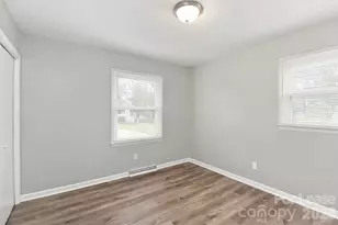 221 Tanglewood Dr, Kannapolis, NC 28081 - Photo 13