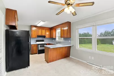 221 Tanglewood Drive, Kannapolis, NC 28081 - Photo 7