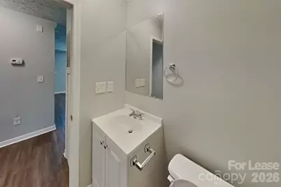 2208 Shalimar Drive, Charlotte, NC 28216 - Photo 5
