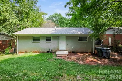 301 Edgegreen Drive, Charlotte, NC 28217 - Photo 7