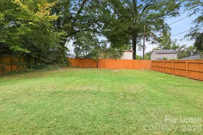 300 Jones Street, Zebulon, NC 27597 - Photo 7