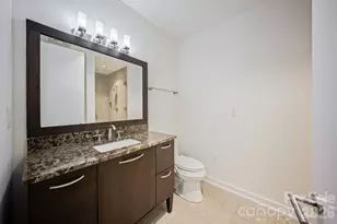 139 Tryon St, Charlotte, NC 28202 - Photo 11