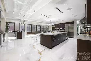 139 Tryon St, Charlotte, NC 28202 - Photo 1