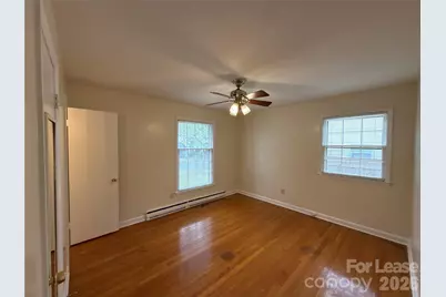 1024 Mt Kisco Drive, Charlotte, NC 28213 - Photo 9