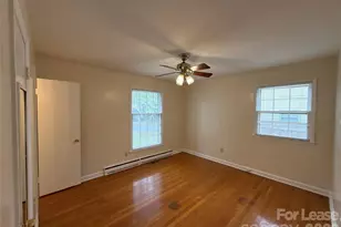 1024 Mt Kisco Dr, Charlotte, NC 28213 - Photo 9