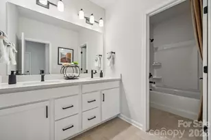 21238 Lake Run Dr, Charlotte, NC 28278 - Photo 15