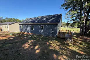 5969 Charlie Little Rd, Granite Falls, NC 28630 - Photo 5
