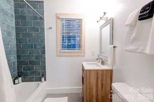 12 20 28 36 Collins Mountain Dr, Asheville, NC 28804 - Photo 39