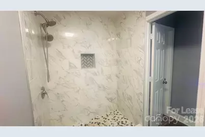 3039 Buckleigh Street, Charlotte, NC 28215 - Photo 5