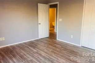 3039 Buckleigh St, Charlotte, NC 28215 - Photo 11