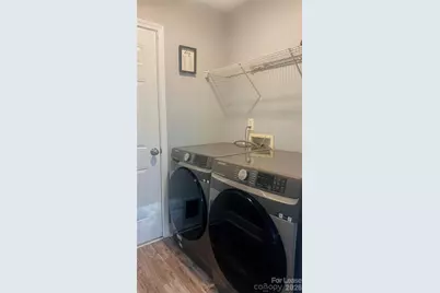 3039 Buckleigh Street, Charlotte, NC 28215 - Photo 7