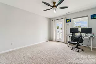 8704 Frank Grier Rd, Charlotte, NC 28215 - Photo 13