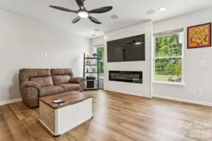 8704 Frank Grier Rd, Charlotte, NC 28215 - Photo 23