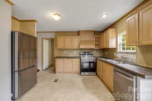 242 Flat Creek Rd, Black Mountain, NC 28711 - Photo 9
