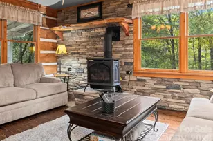 758 Mash Stomp Rd, Maggie Valley, NC 28751 - Photo 11