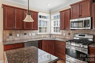 1391 Somerset Cove Dr, Winston Salem, NC 27103 - Photo 13