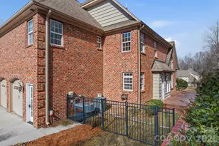 1391 Somerset Cove Dr, Winston Salem, NC 27103 - Photo 37