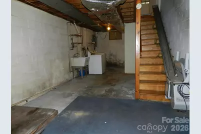 25 Chateau Place, Asheville, NC 28805 - Photo 19