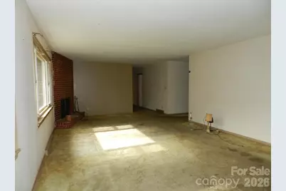 25 Chateau Place, Asheville, NC 28805 - Photo 3