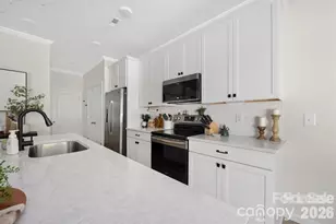8108 Merryvale Ln, Charlotte, NC 28214 - Photo 27