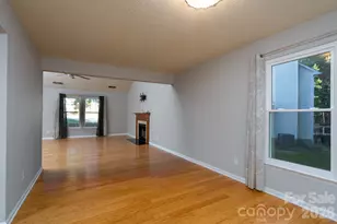 5418 Groveton Ct, Charlotte, NC 28269 - Photo 15