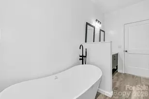 135 Bald Eagle Dr, Hendersonville, NC 28792 - Photo 27
