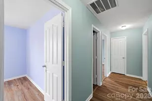 16342 Hayfield Rd, Charlotte, NC 28213 - Photo 17