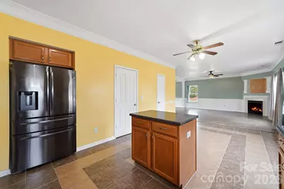 16342 Hayfield Road, Charlotte, NC 28213 - Photo 9