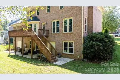 925 38th Avenue NE, Hickory, NC 28601 - Photo 41