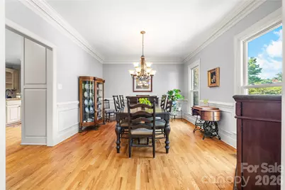 925 38th Avenue NE, Hickory, NC 28601 - Photo 17