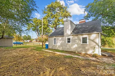 911 Carolina Avenue, Albemarle, NC 28001 - Photo 7