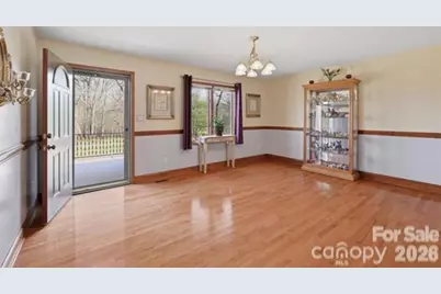 328 Davidson Court, Taylorsville, NC 28681 - Photo 13